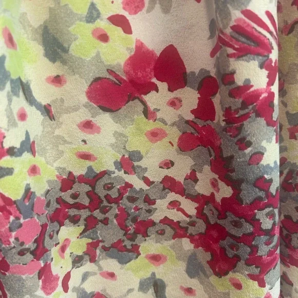 Banana Republic Cream Maxi Dress with Red Floral Print - Picture 3 of 3